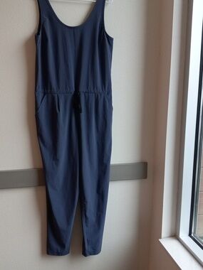 Columbia Sleeveless Gray Jumpsuit with Drawstring Waist
